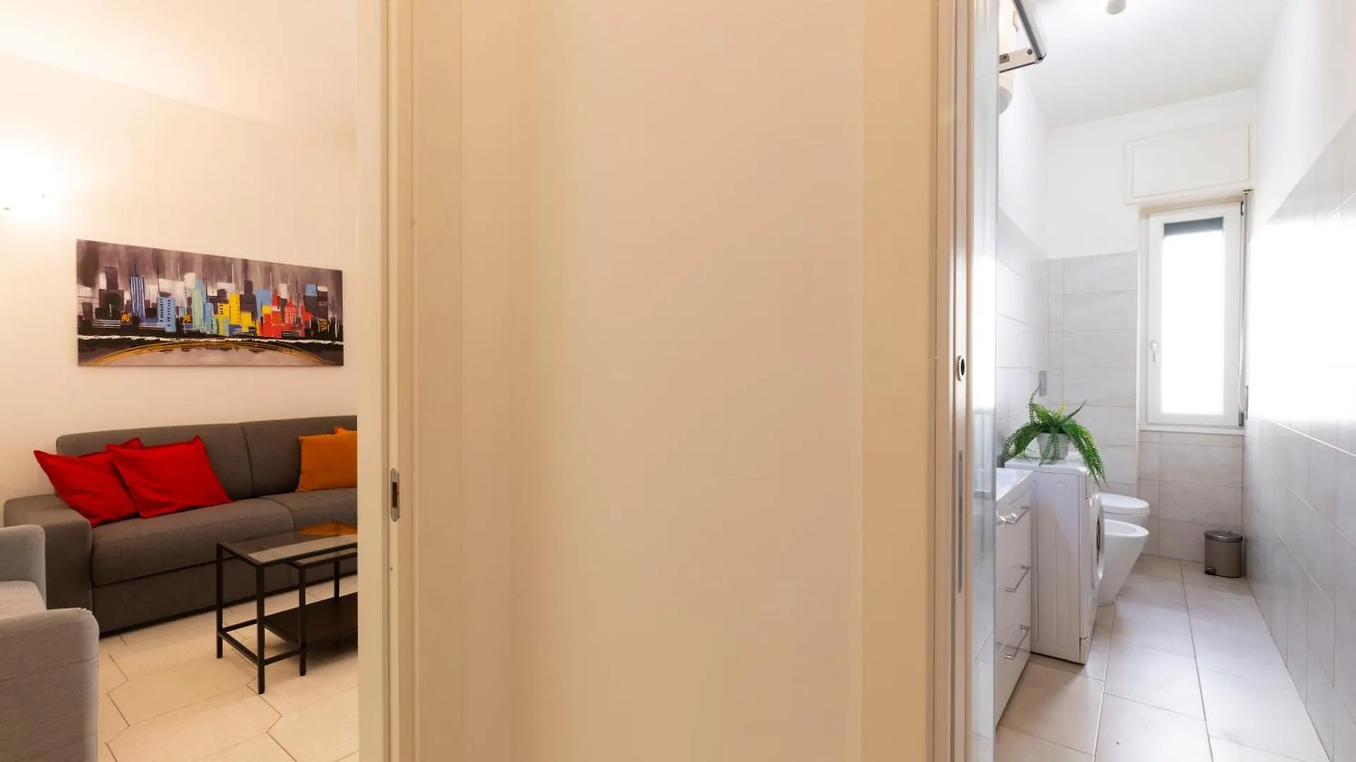 Wonderhome M4 Milan 0*,  Italy